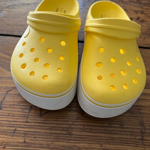 Crocs - Picture 3 of 6